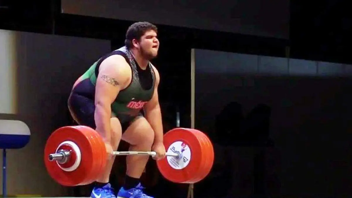 Pesista Raúl Manríquez