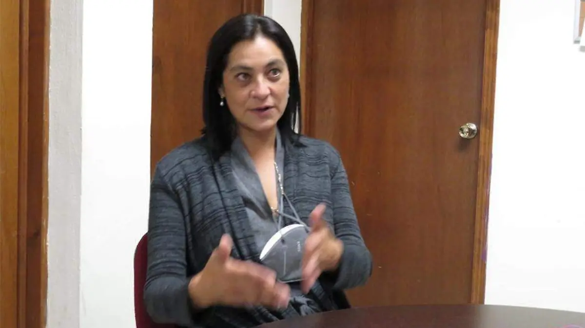 Carla Jonguitud Mendarozqueta Jorna medica DIF