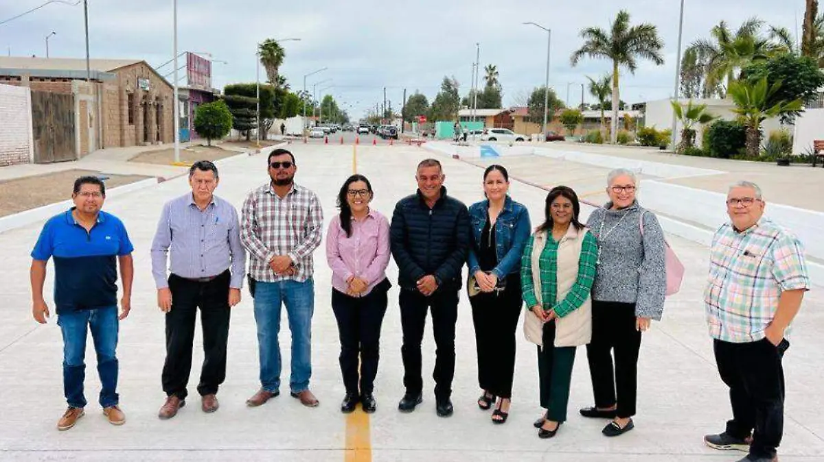 obra calle pavimentada Comondu