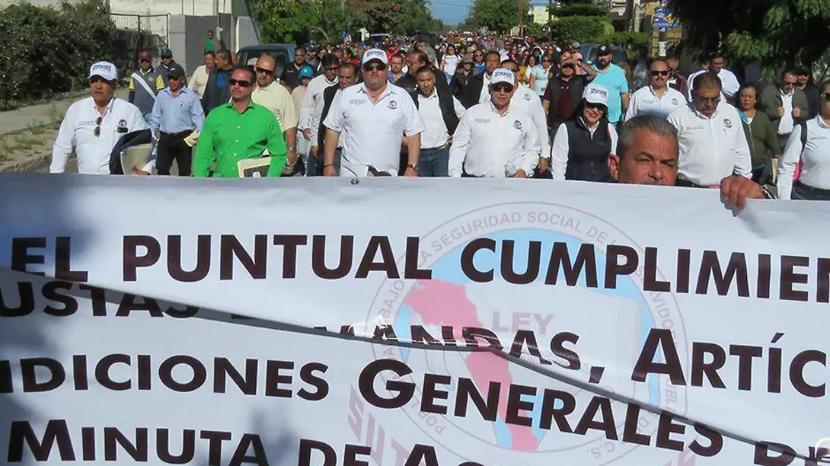 Marcha sindicato burócratas La Paz 1