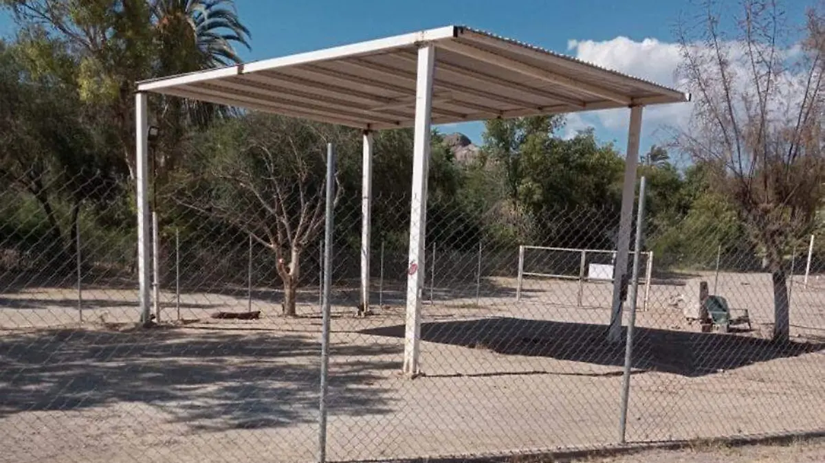 Gasolinera Abandonada