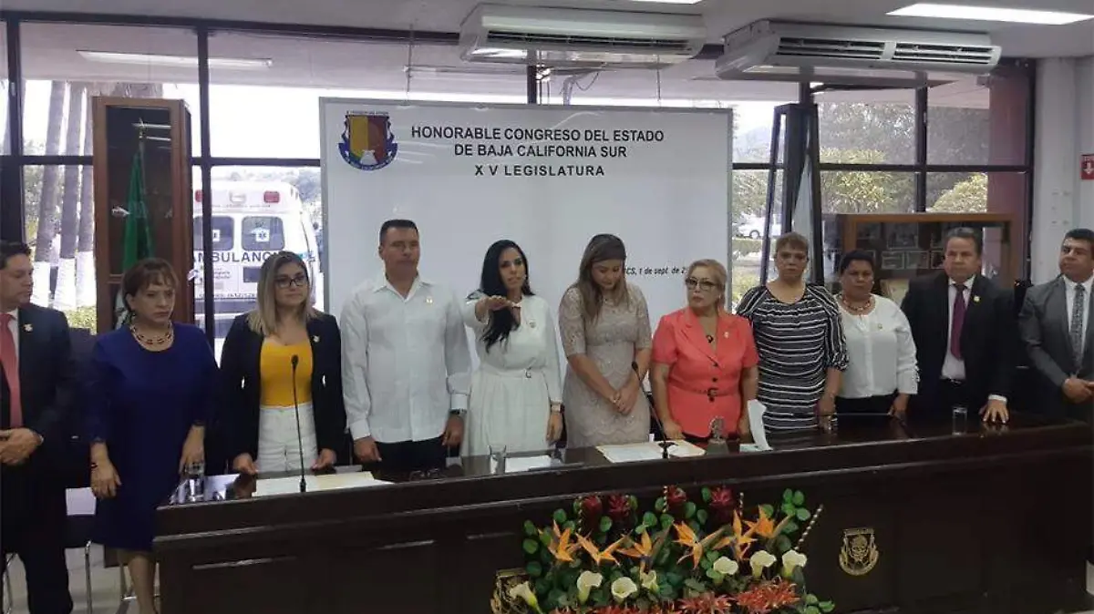 Perla Flores Congreso