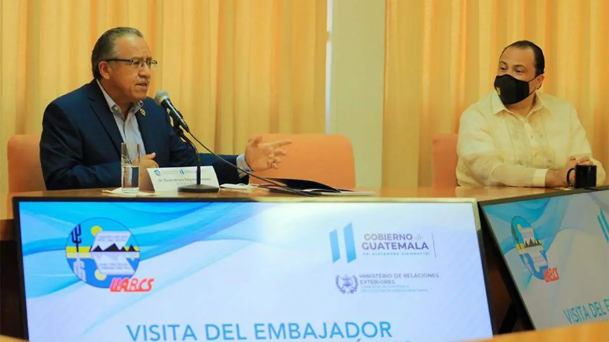 Rector uabcs  embajador Guatemala