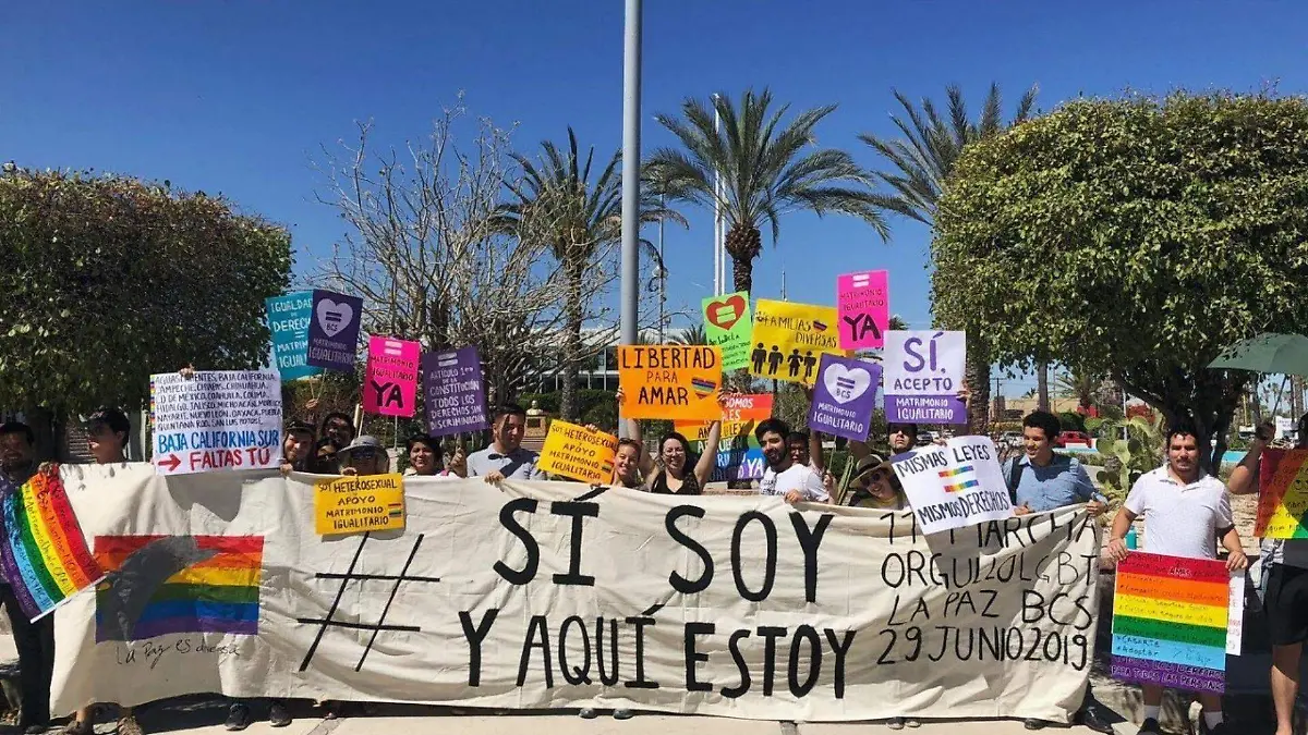 preparativos marcha LGBT La Paz