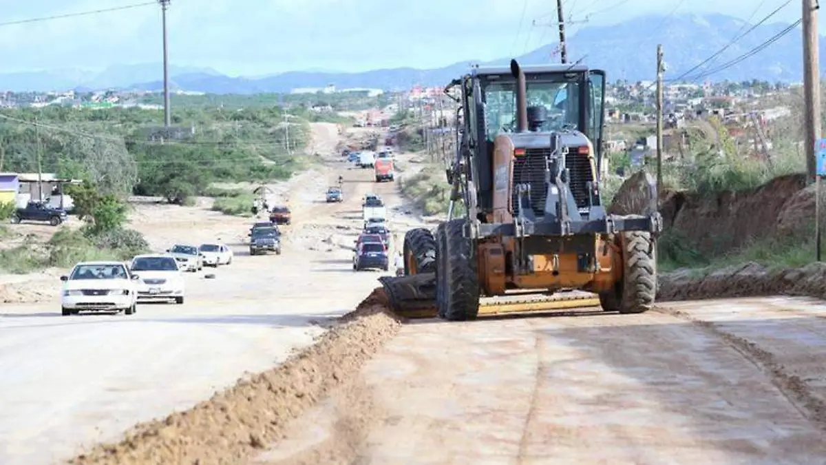 Obra calle Los Cabos