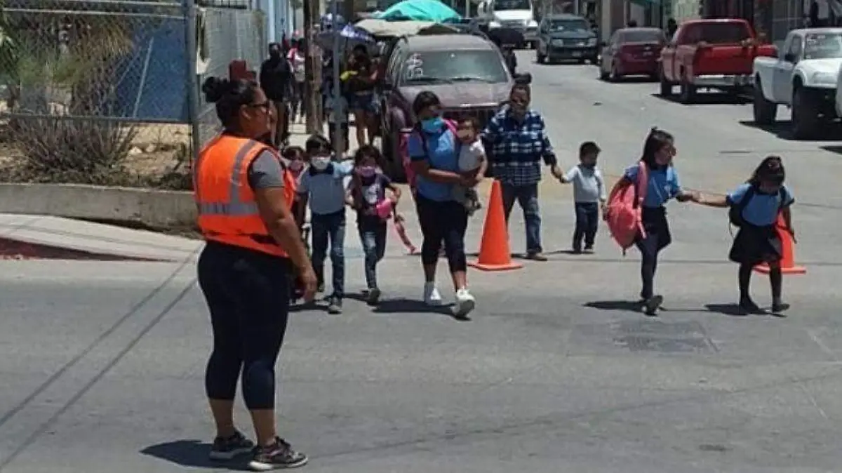 refuerzan medidas sanitarias en escuelas