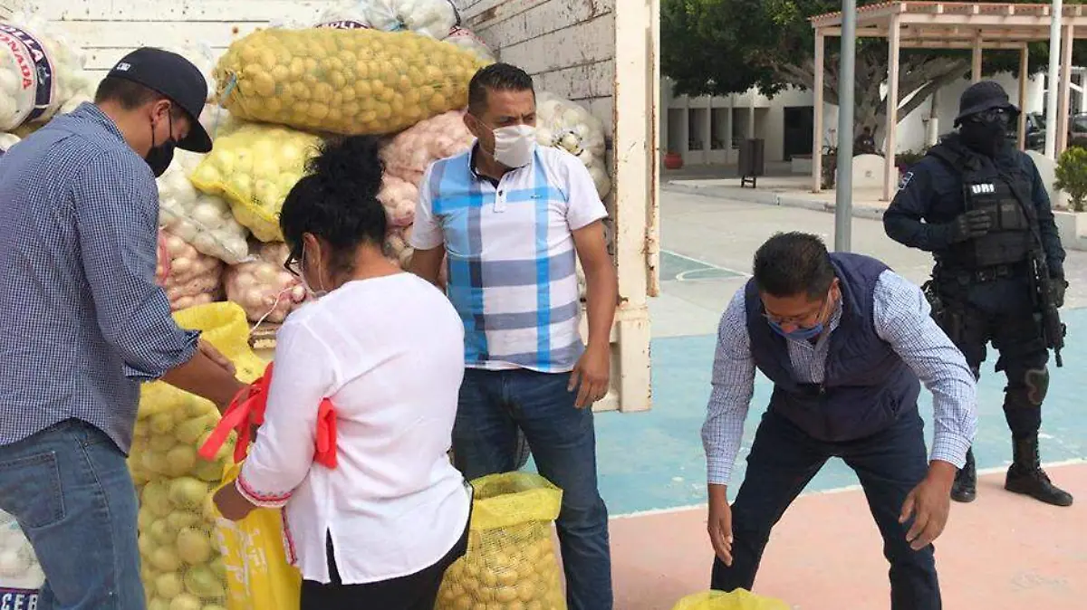 Despensa apoyo Comondú