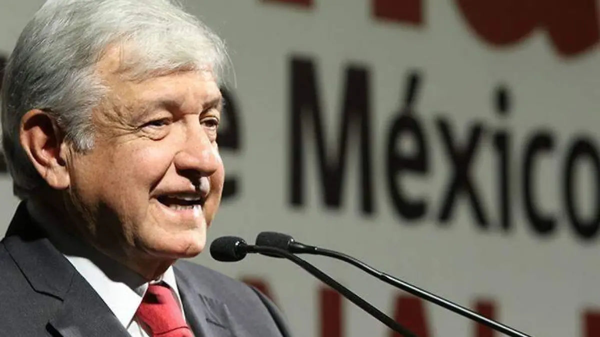 AMLO- Cuarto Oscuro
