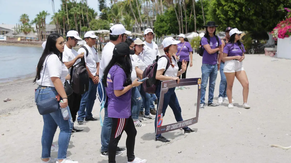 Jovenes seguridad Semana santa