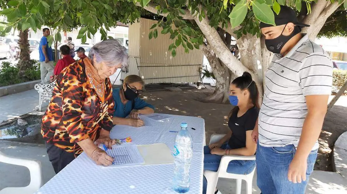 Firma juicio expresidentes 01