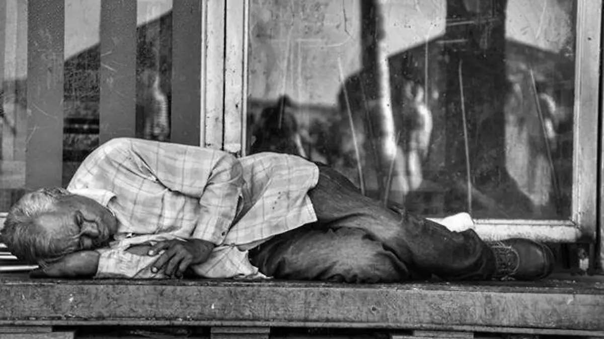 Indigencia - MALES mercado madero