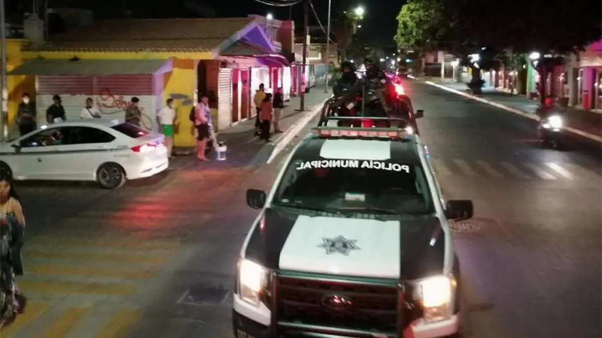 Clausuran un bar en Cabo San Lucas