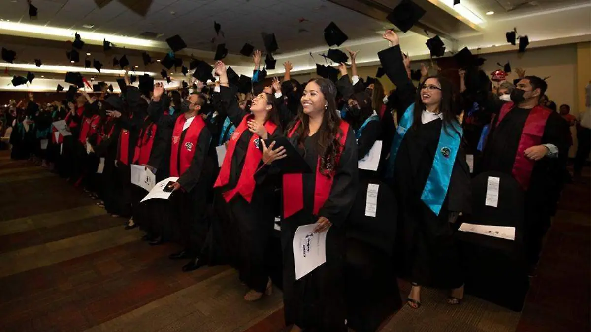 Egresados UABCS Los Cabos