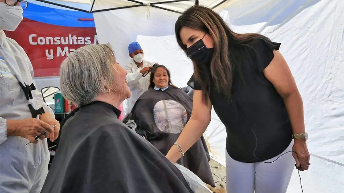 Armida Castro caravana salud