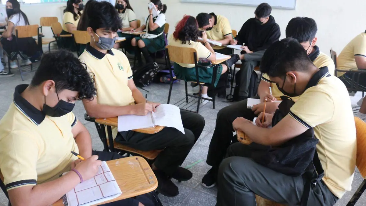 Regreso a clases bachillerato