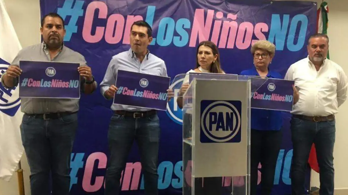 PAN rechaza ley infancias trans