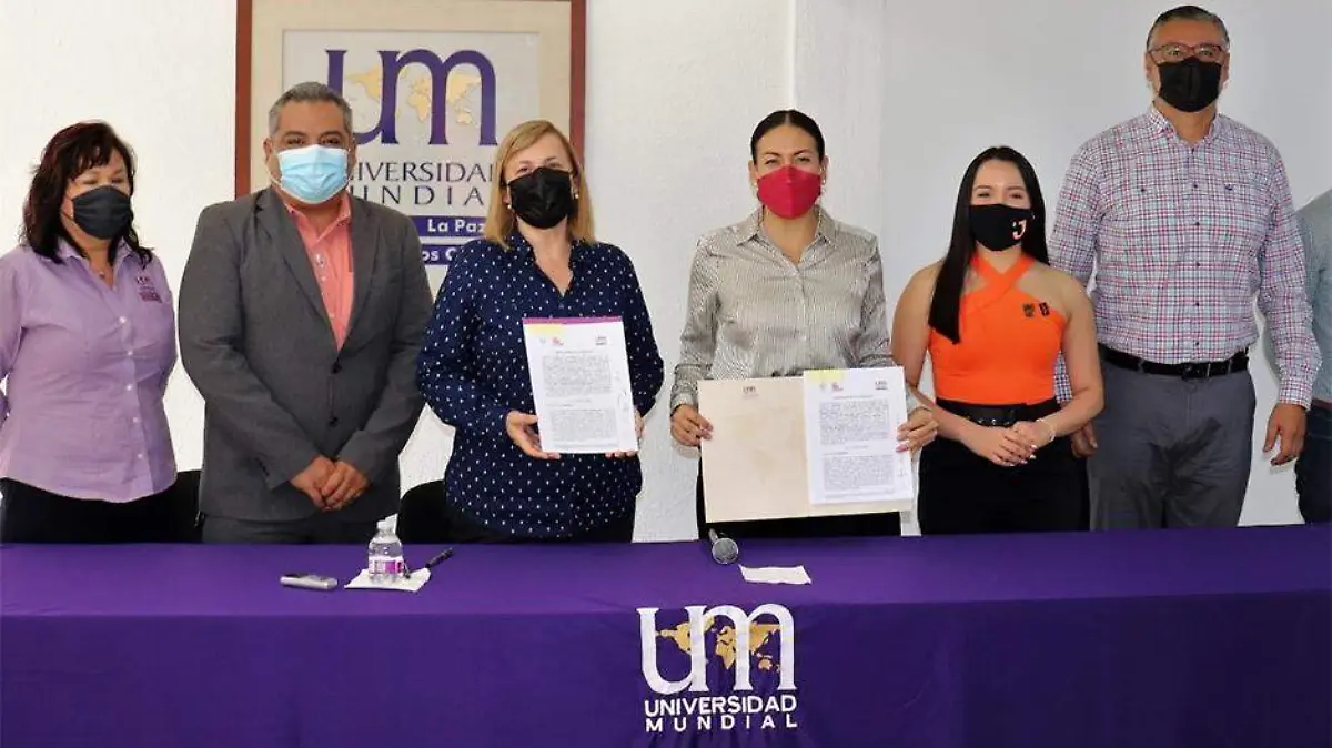 ayuntamiento de la paz y universidad mundial firman convenio