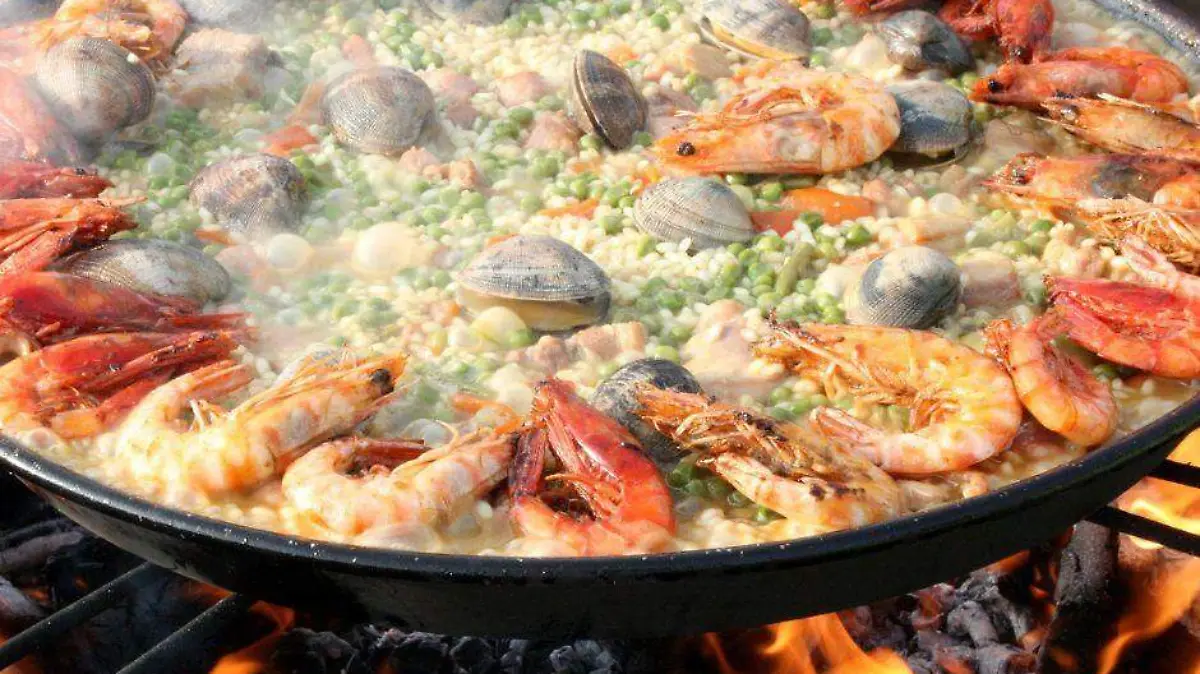 Paella comida