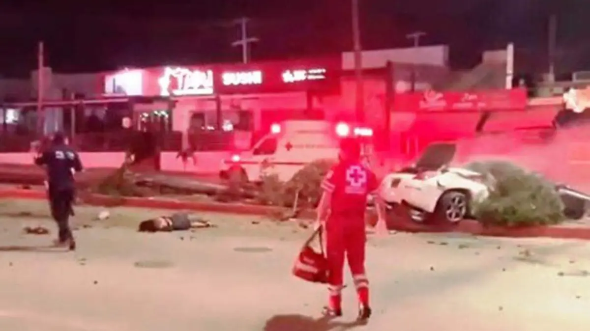 Muere mujer accidente auto Los Cabos