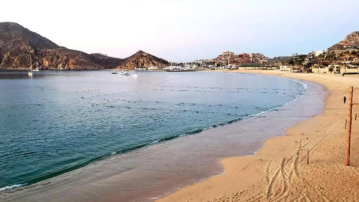 Playa Medano Los Cabos