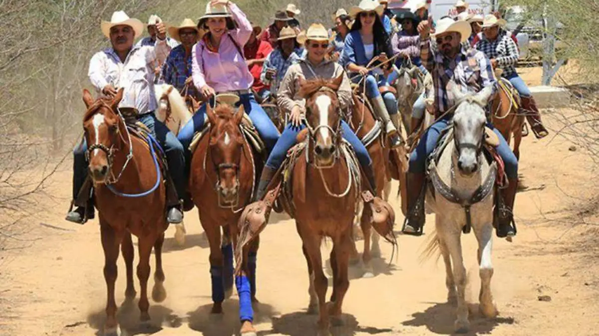 Cabalgata 2 mares Los Cabos