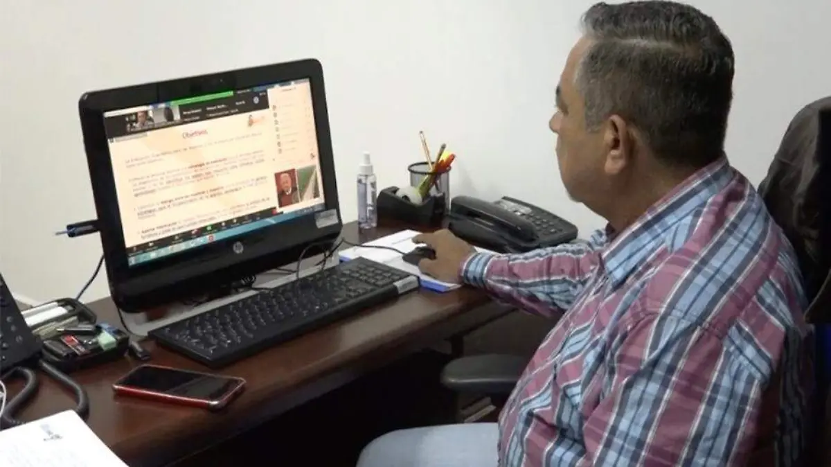 Evaluan a docentes