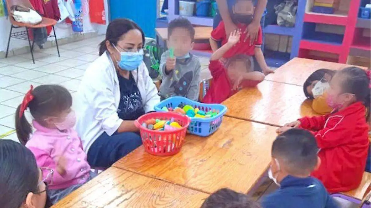 kinder preescolar alumnos aula salon escuela