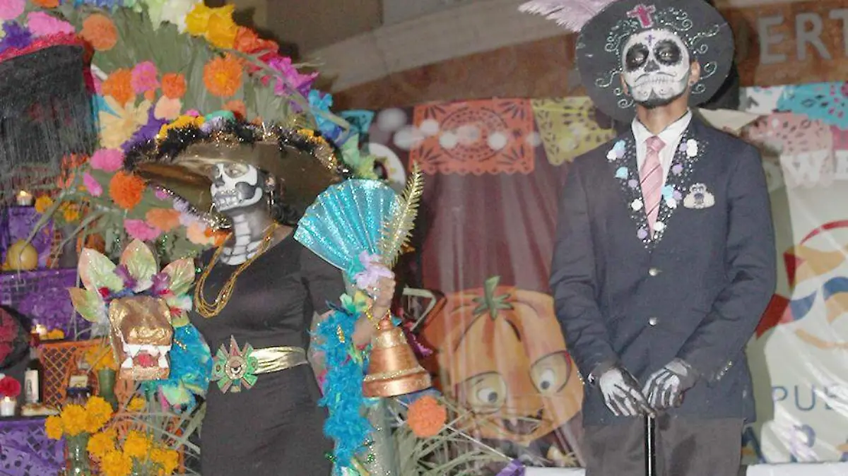 CATRINA Y CATRIN