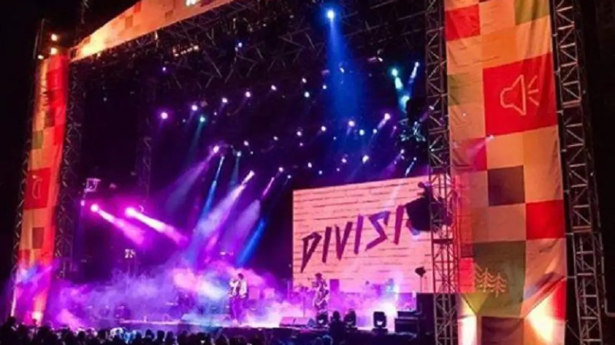 División Minúscula