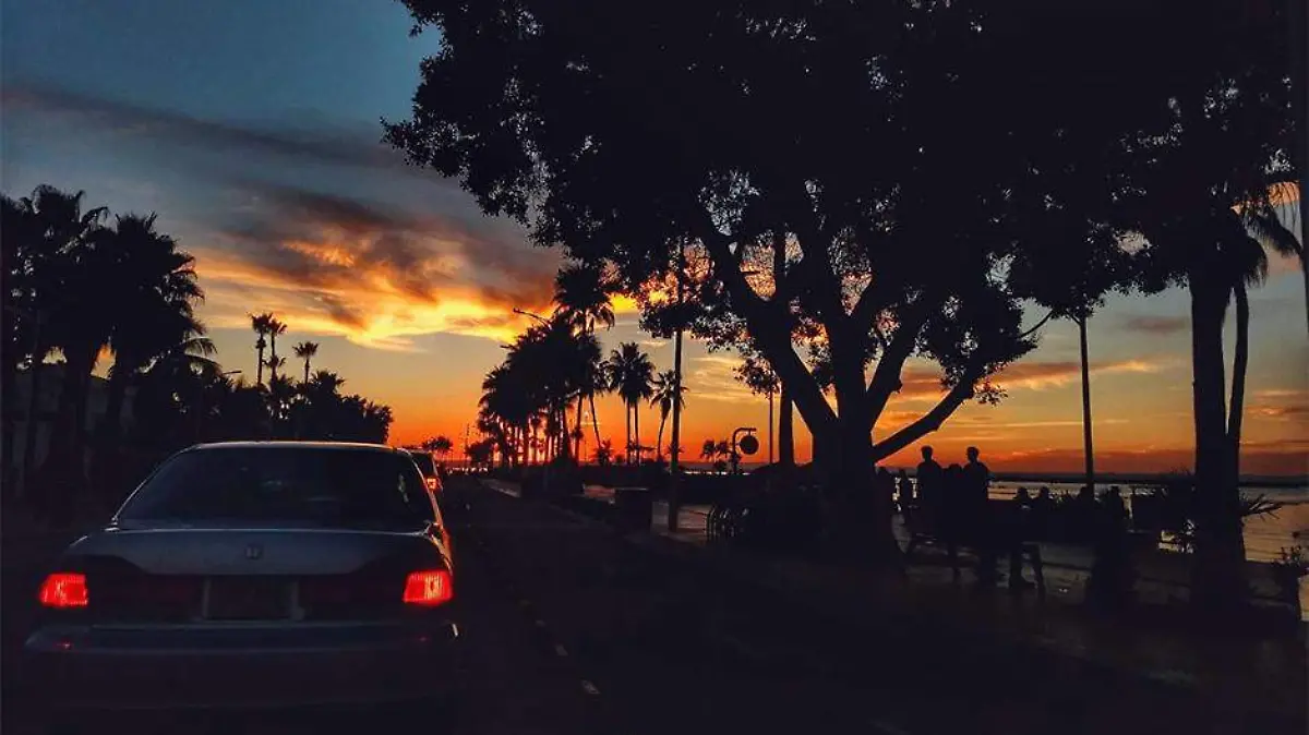 Tarde en el malecón 9