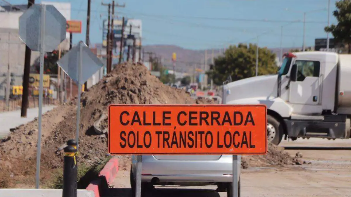 Cerrarán la Márquez de León La Paz