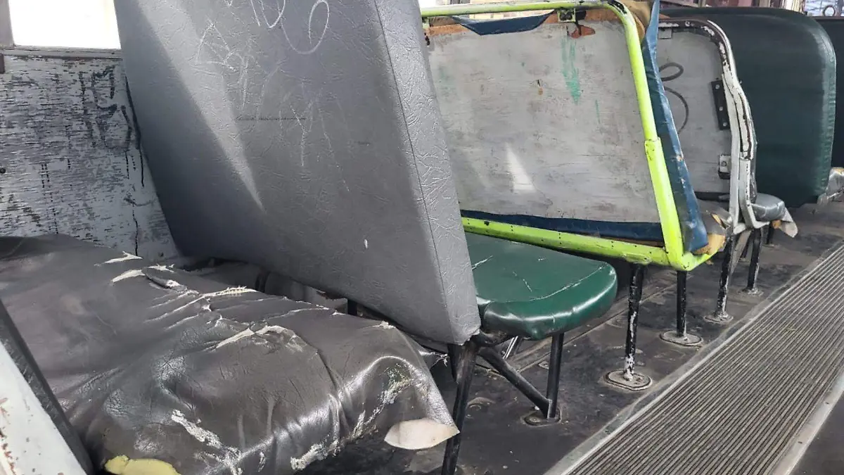 Transporte Público en La Paz mal estado