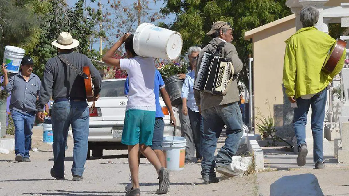 Panteón San Juanes 2m