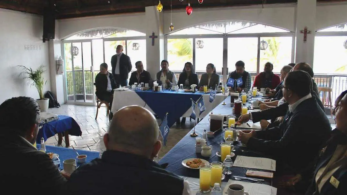 reunion de la coparmex y canirac en la paz