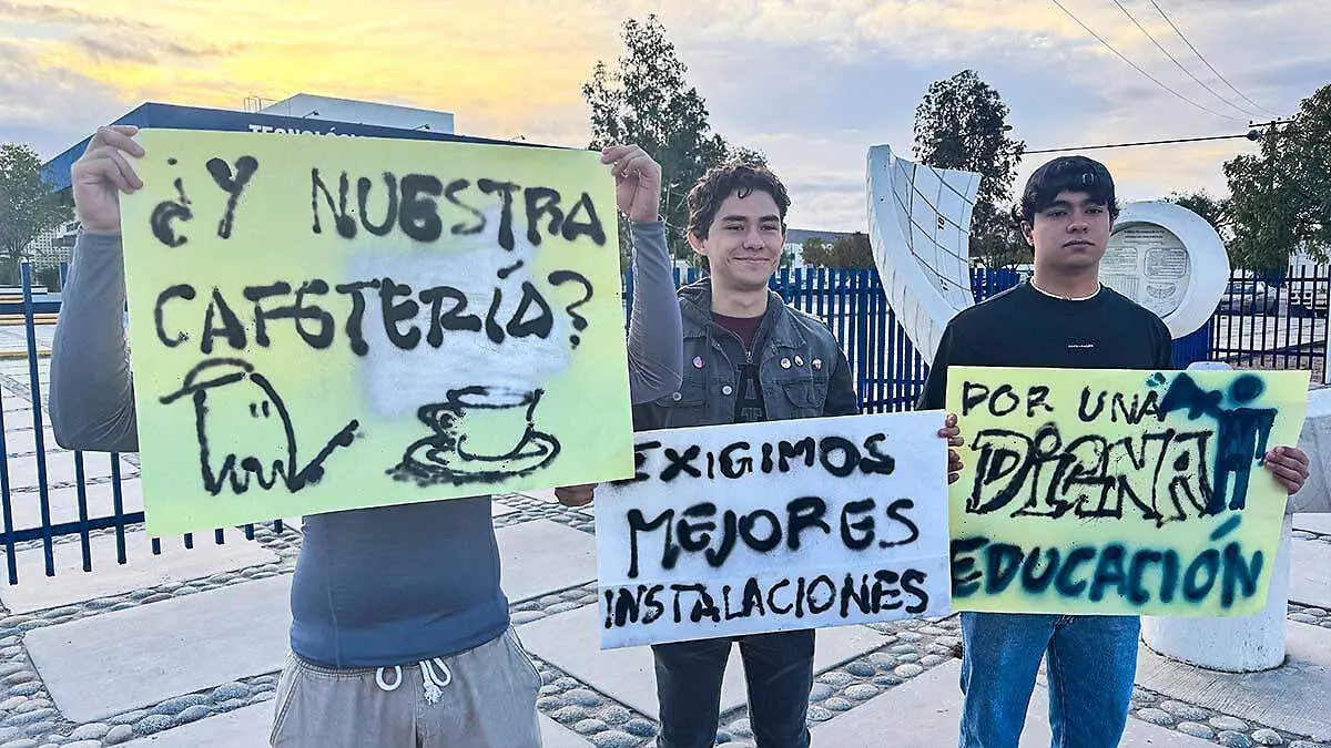 alumnos exigen mejor educación, una cafetería y papelería en el ITLP 1