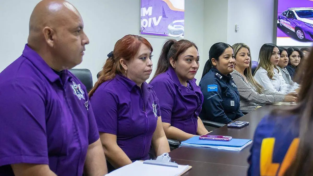 Mesa violeta la paz 1