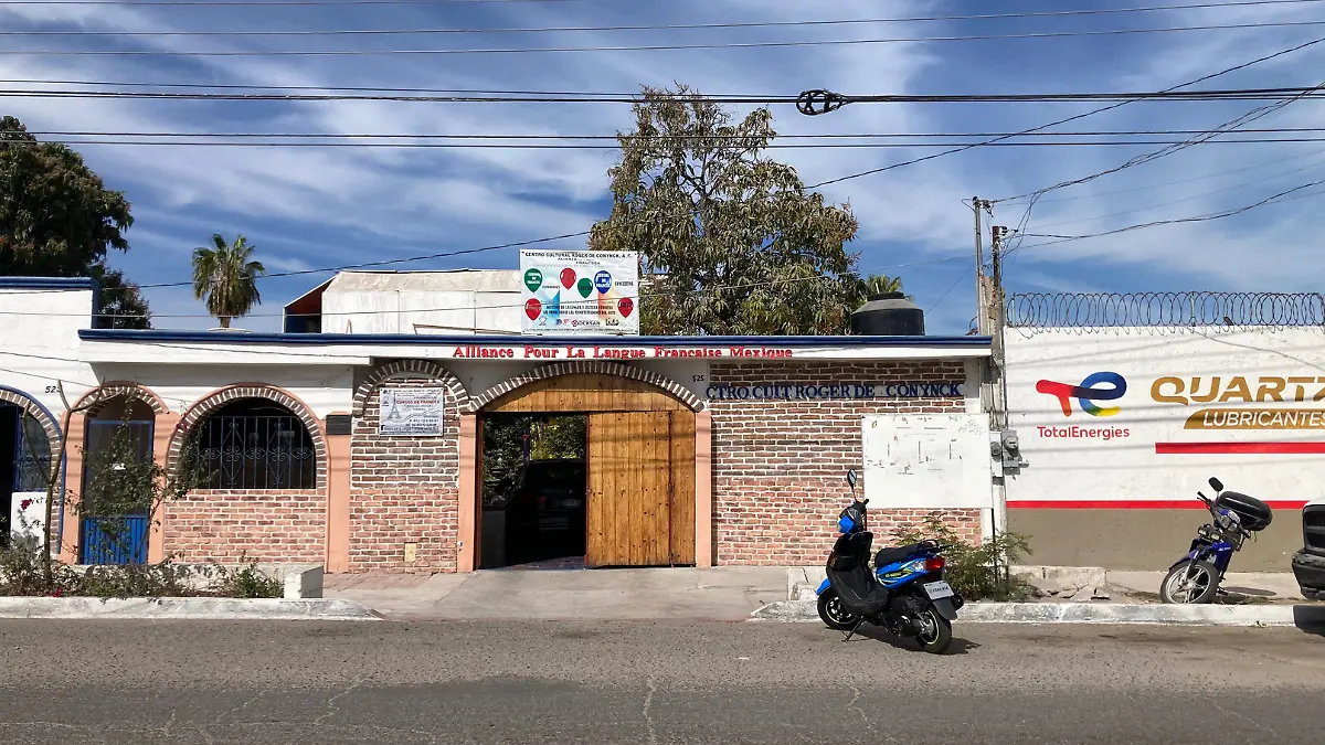 donde esta el centro cultural roger de conynck