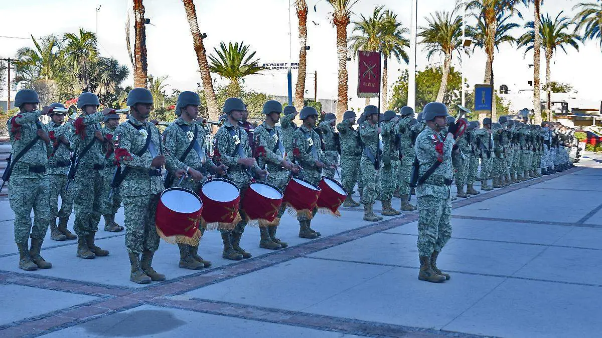 honores a la bandera de mexico