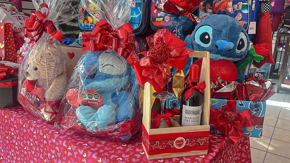 arreglos con peluches de stitch