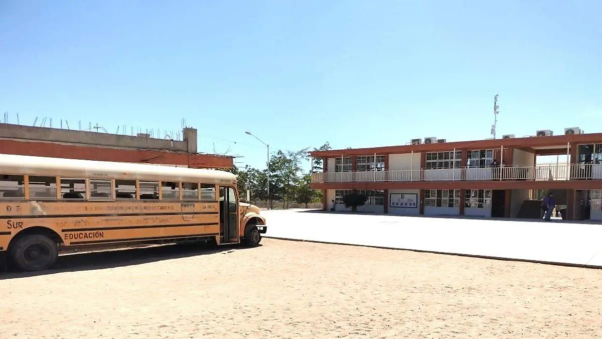 autobus sera biblioteca de secundaria de los cabos