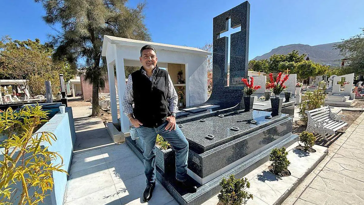 entrevista tumba alberto alvarado nieto