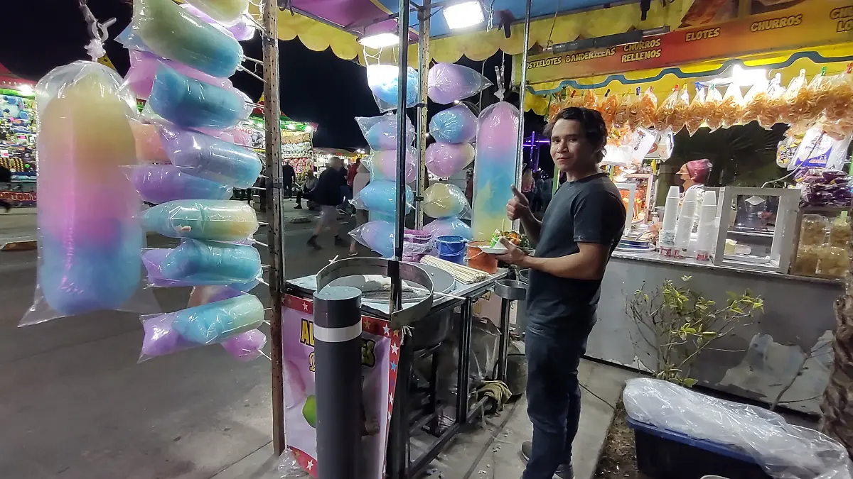 puesto de vendedor de algonodes en el carnaval de la paz 2025