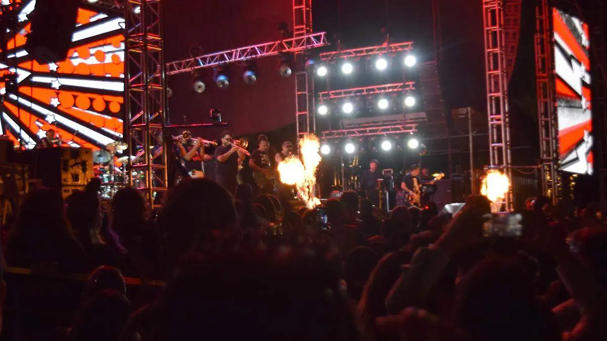 panteon rococo fuego en la paz