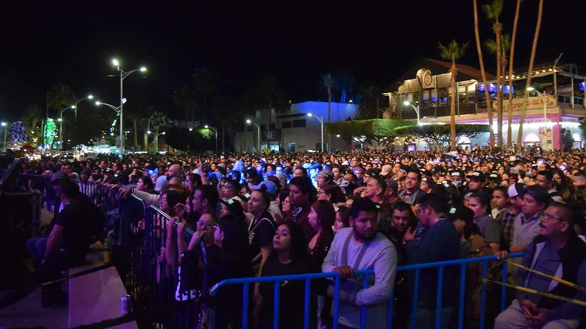 carnaval la paz 2025 lleno