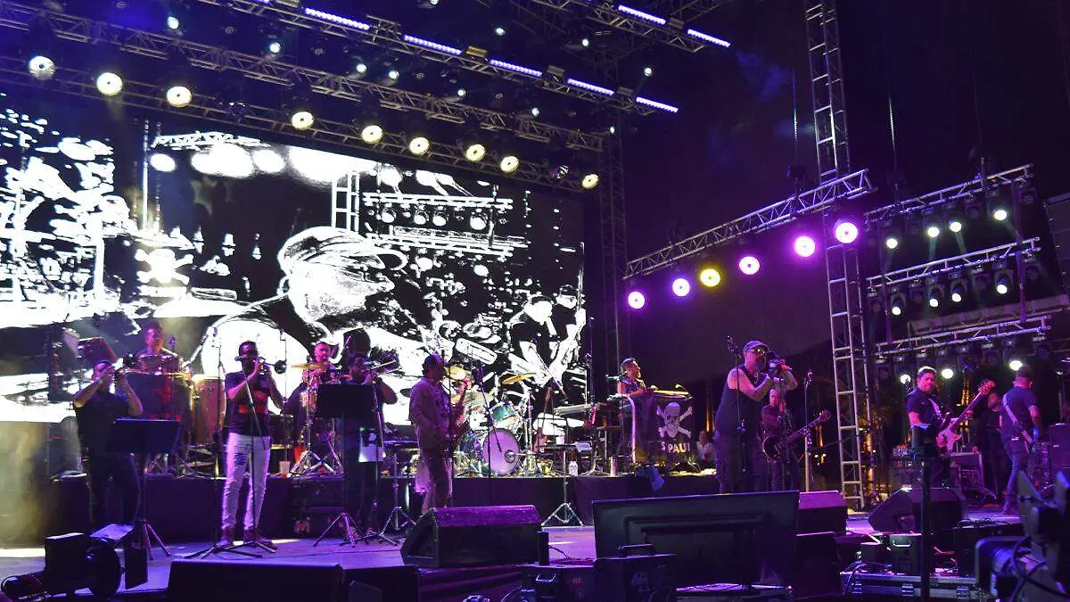 panteon rococo en el escenario del carnaval de la paz