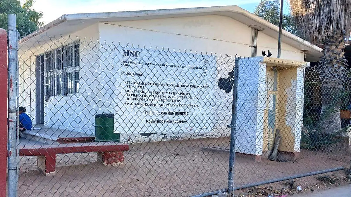 rechazan la ley del issste en los cabos