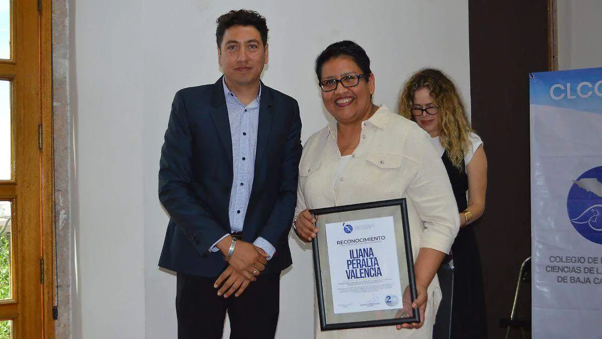 reconocimiento a iliana peralta