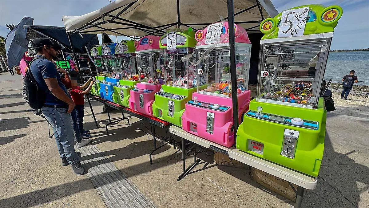 cuanto cuestan los juegos mecanicos del carnavalito