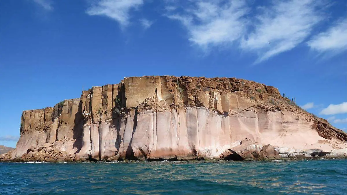 formacion rocosa del archipielago de la isla espiritu santo