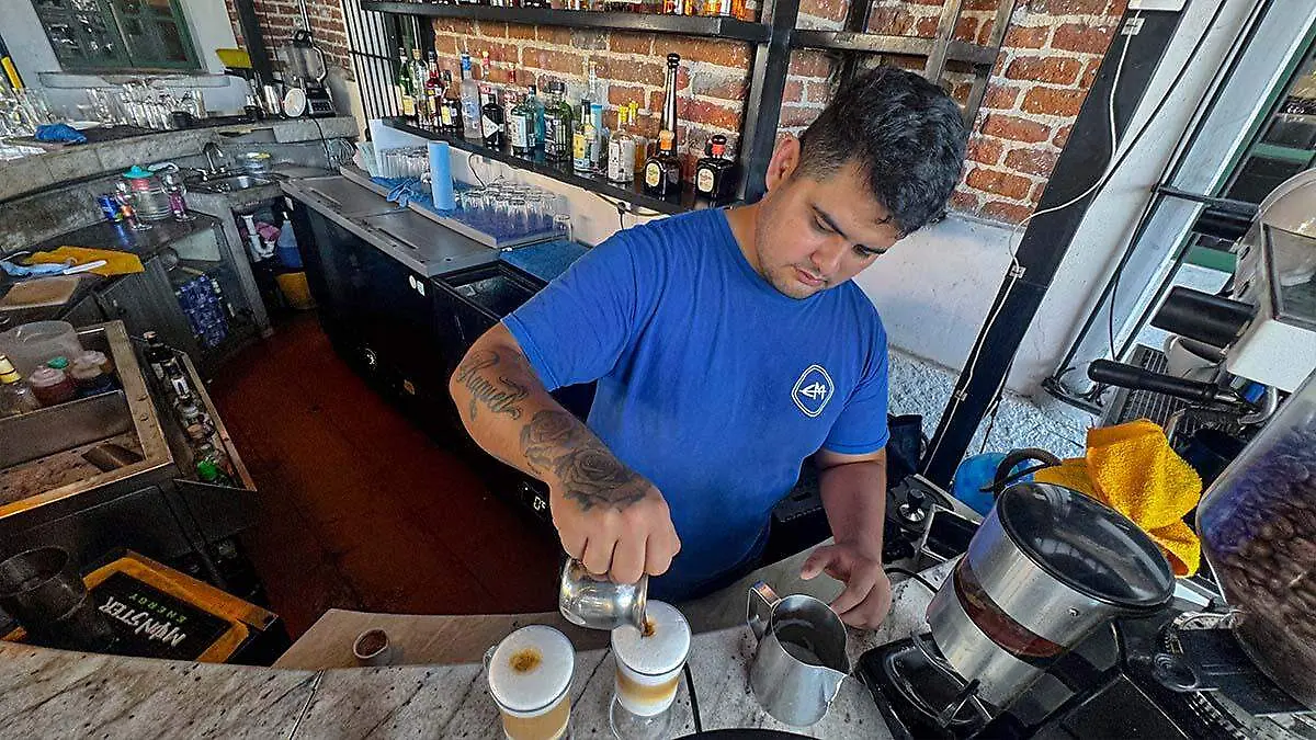 que tipo de bebidas prepara un bartender